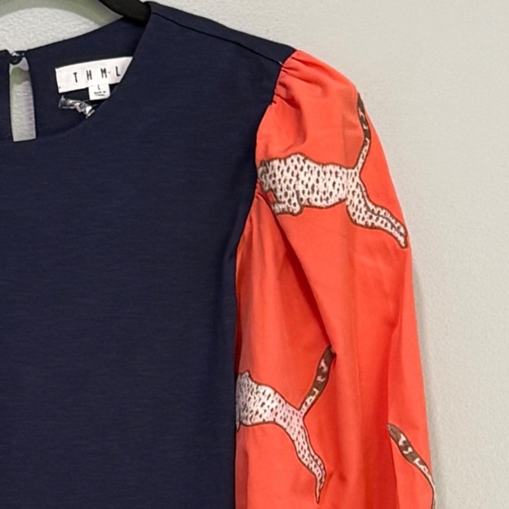 THML Navy Coral Leopard Puff Sleeve Knit Top Size Large whimsical art - Picture 3 of 7